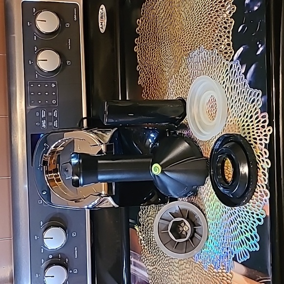 Yonanas DELUXE Soft Serve Dessert Maker with Expanded Recipe Book - Picture 4 of 16